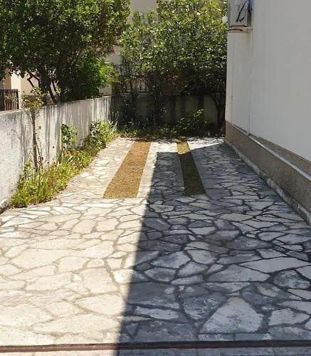 L.z. Apartament Starigrad Paklenica