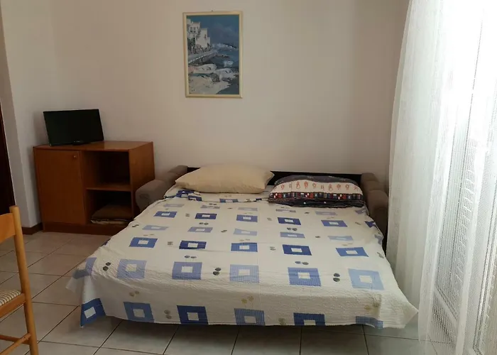 L.z. 스타리그라드 파클레니차